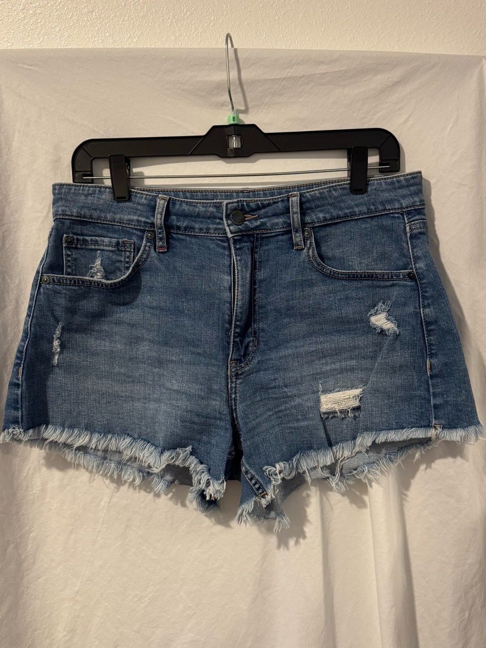 Idyllwind by Miranda Lambert Frayed Hem Distressed Blue Denim Women's Shorts